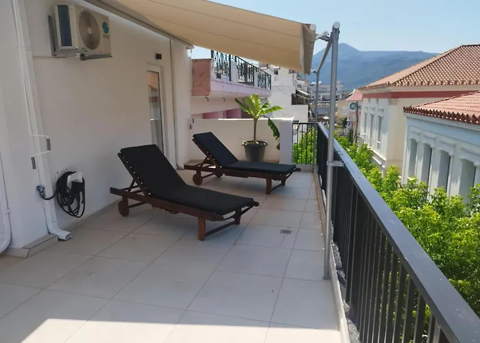 Petmeza F Appartement Aegium