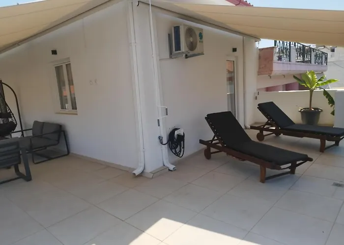 Appartement Petmeza F Aegium